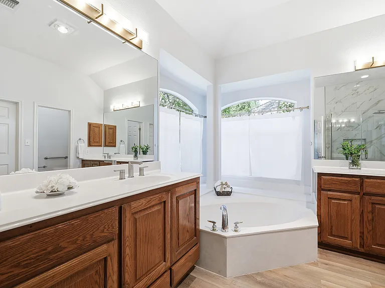 26 Silverhorn Dr — Photo 25
