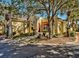 8072 Fountains Ln, Miramar Beach, FL 32550
