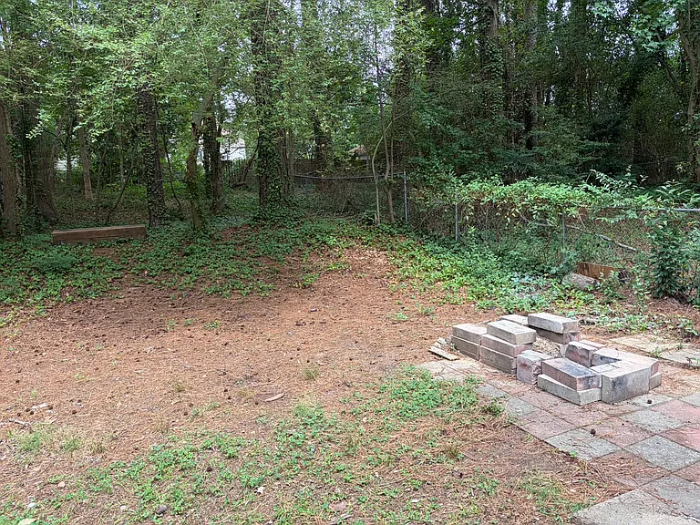 839 Barringer Dr — Photo 17