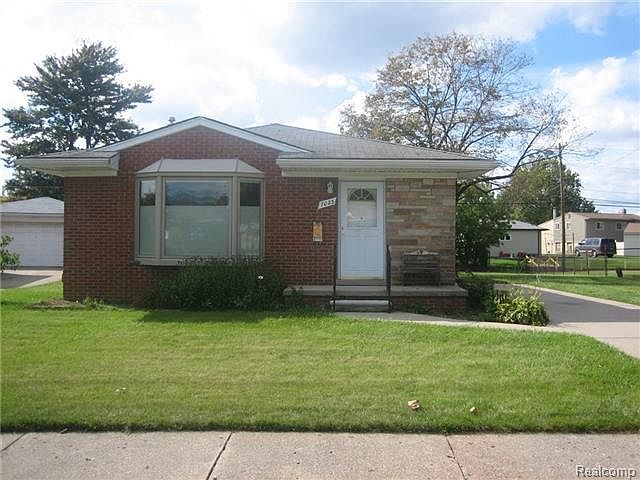 1st image of 7023 Rosemary St