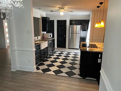 1504 Ridgewood Dr — Photo 14