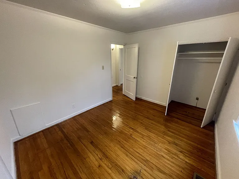 322 Angier Ave — Photo 10