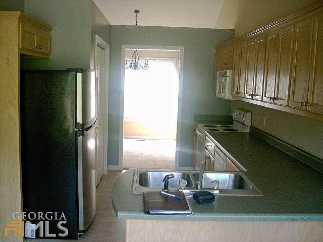 2nd image of 109 Greatwood Dr