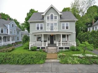 14 Richmond St, Dover, NH 03820