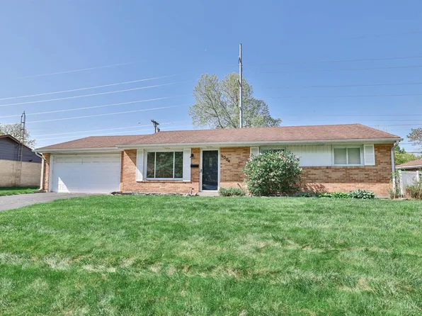 1004 Terracewood Dr, Englewood, OH 45322