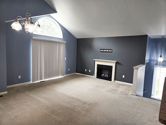 5th image of 29949 Fox Run Cir #1