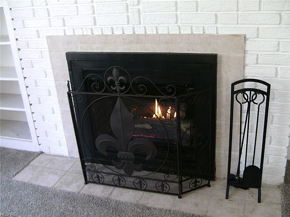 4th image of 1904 Mahoning Ave NW