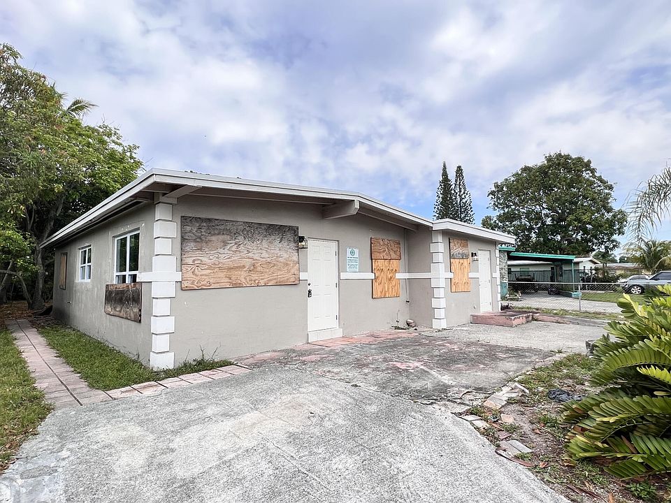 1st image of 355 NW 29th Ave