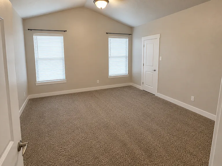 1128 S 820 E #6304 — Photo 7