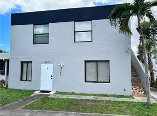 Liberia, Hollywood, FL 33020