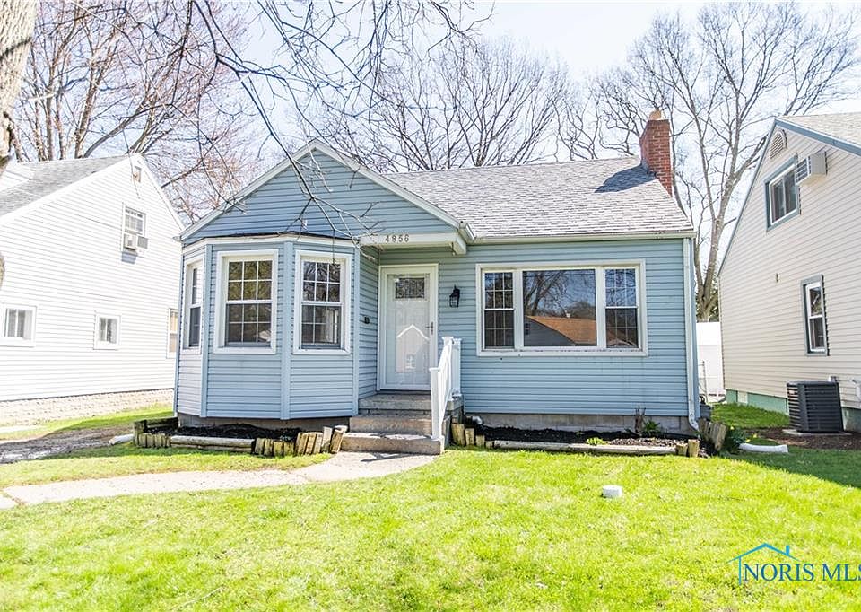 1st image of 4856 Leamington Ave