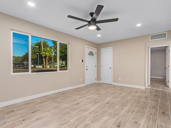2nd image of 8320 N 27TH Avenue