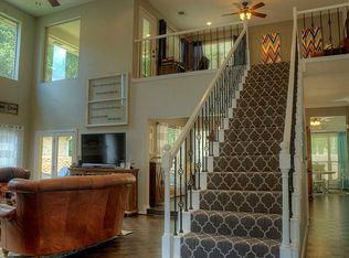 901 Longmire Rd UNIT 36, Conroe, TX 77304