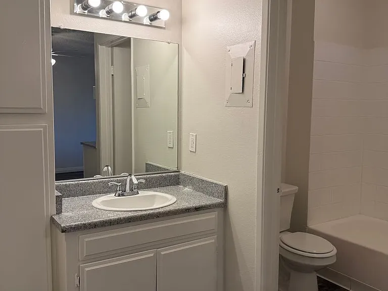 Lassen Carriage House LLC — Photo 14