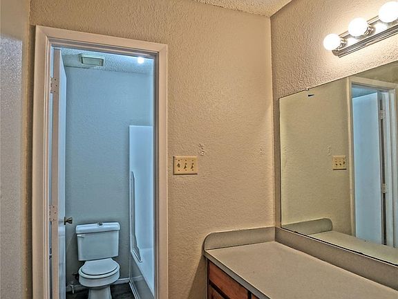 5th image of 7757 Sable Ln