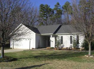 116 Northridge Dr, King, NC 27021