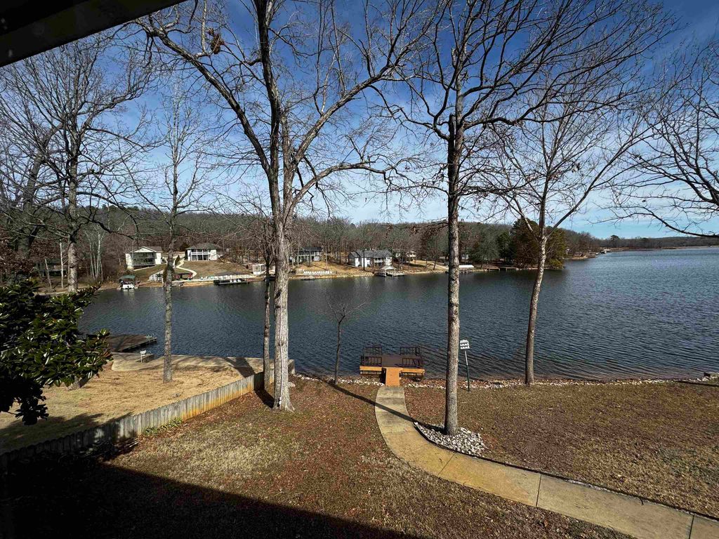 Apartment in Cherokee Village, Sharp - View 3