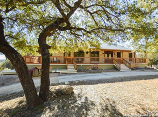 850 Village Top, Canyon Lake, TX 78133
