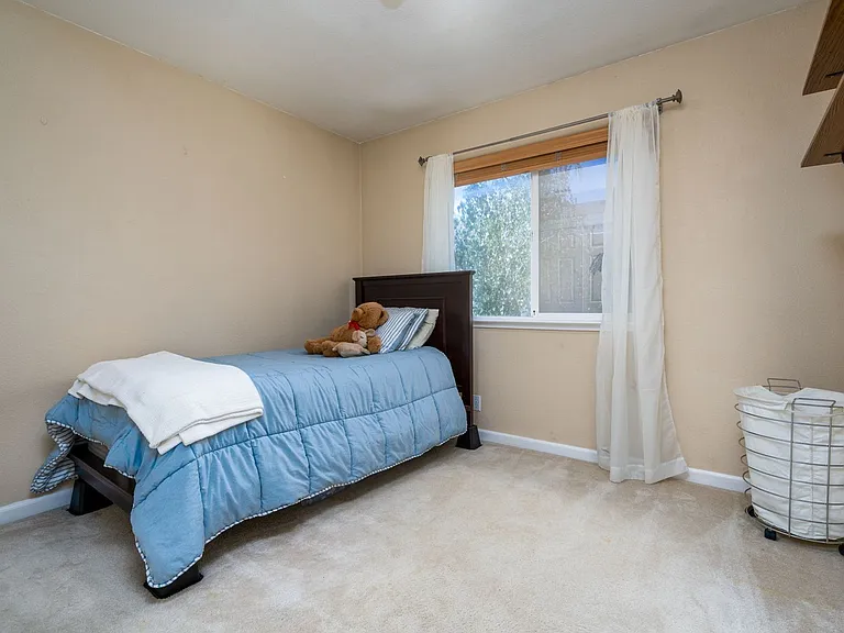 2277 Halsey Cir — Photo 8