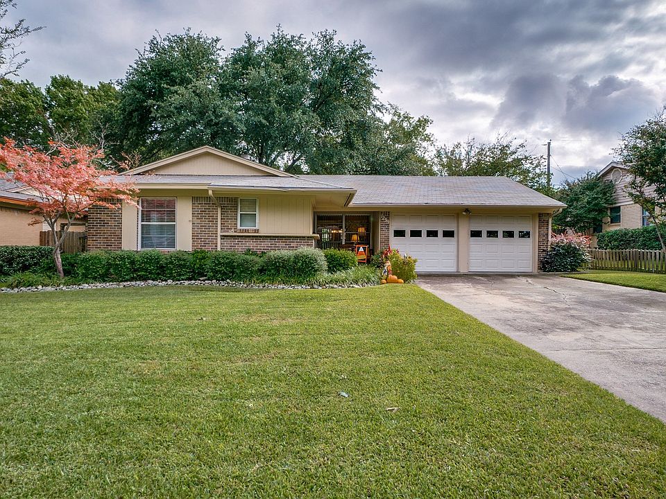 1239-cypress-dr-richardson-tx-High-Res-1.jpg