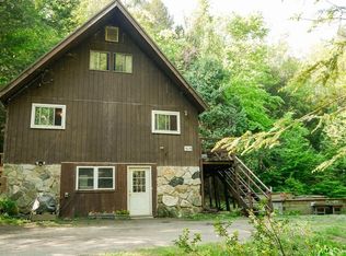 519 Warwick Rd, Northfield, MA 01360