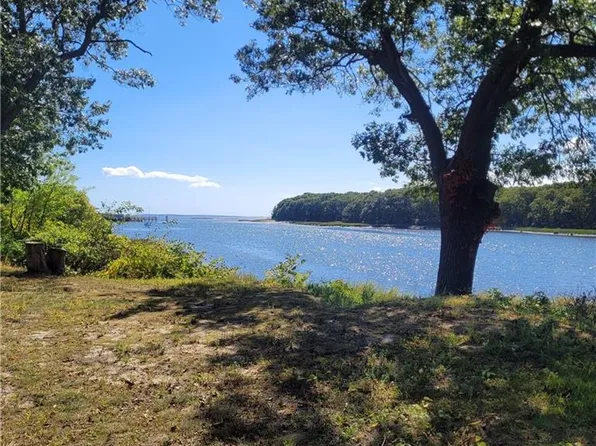 0 Sea View Dr, Warwick, RI 02889