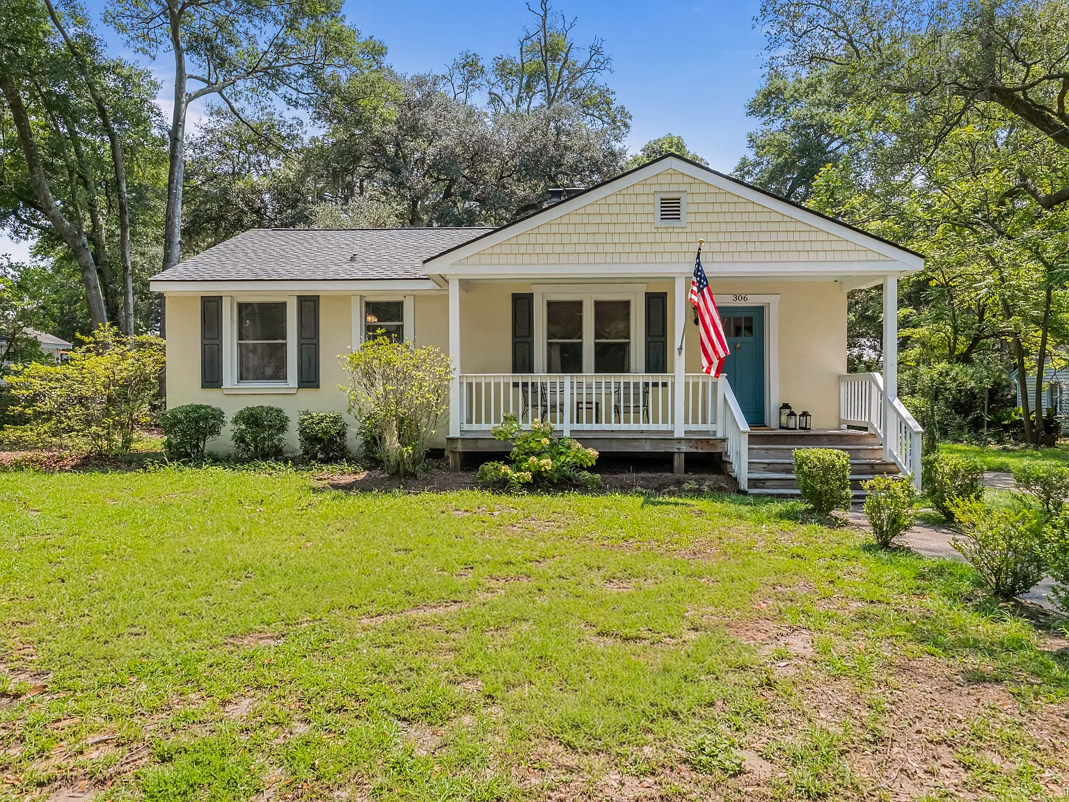 3 bed, 1126 sqft, $4,700 — Photo 3