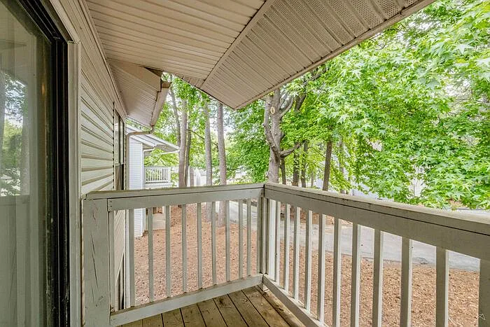 3110 Godby Rd #7E — Photo 23