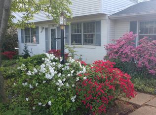 1730 Tamerisk Ct, Vienna, VA 22182