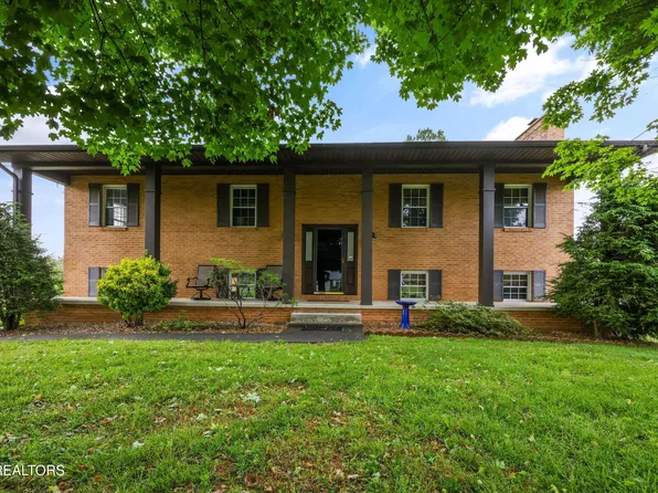 306 Swanee Dr, Maryville, TN 37804