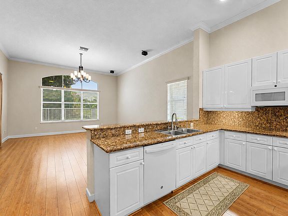 3rd image of 18652 Ocean Mist Drive