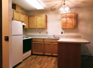 6470 SE Division St, Portland, OR 97206