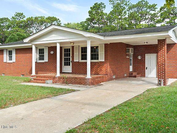 2nd image of 30 Northwood Drive