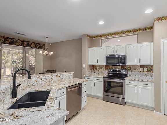 5th image of 18322 N KOKOPELLI Court