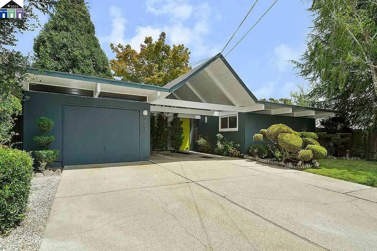5863 Greenridge Rd photo 1