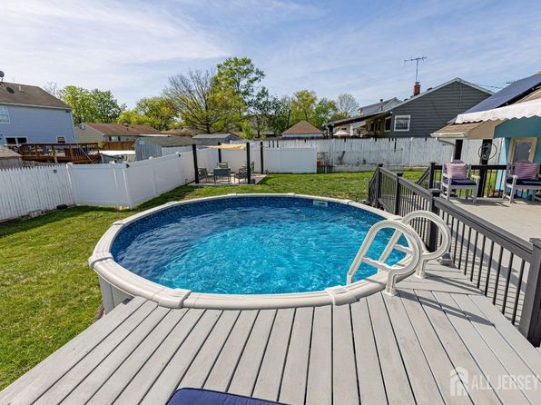 78 Henry St, Somerset, NJ 08873