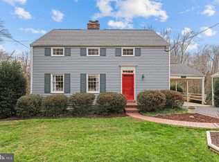 1705 Courtland Rd, Alexandria, VA 22306