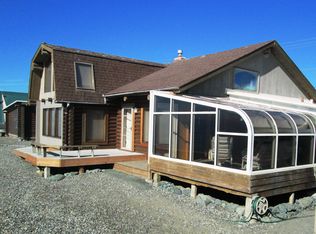 2527 W Beach Rd, Oak Harbor, WA 98277