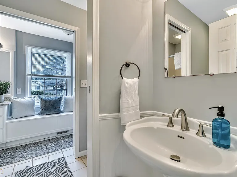 367 Autumn Ln SE — Photo 12