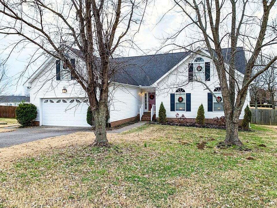 1st image of 428 Lenox Pl