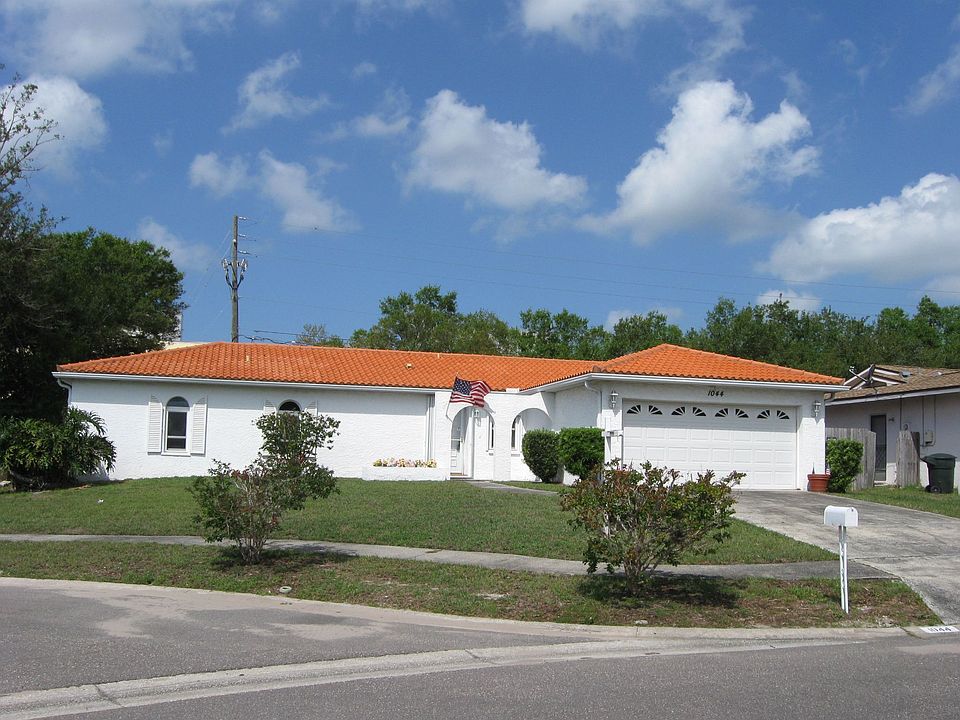 1st image of 1044 Concord Dr W