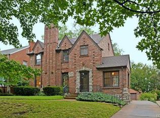 3919 Roland Blvd, Saint Louis, MO 63121