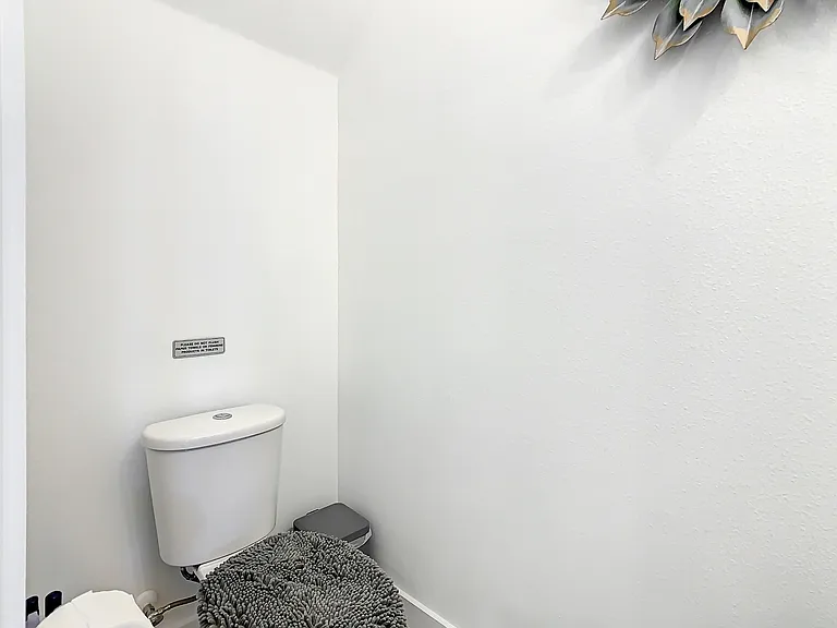 1055 Plantation Ln — Photo 44