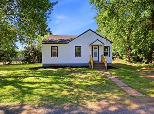 68 Fairview St, Ludlow, MA 01056