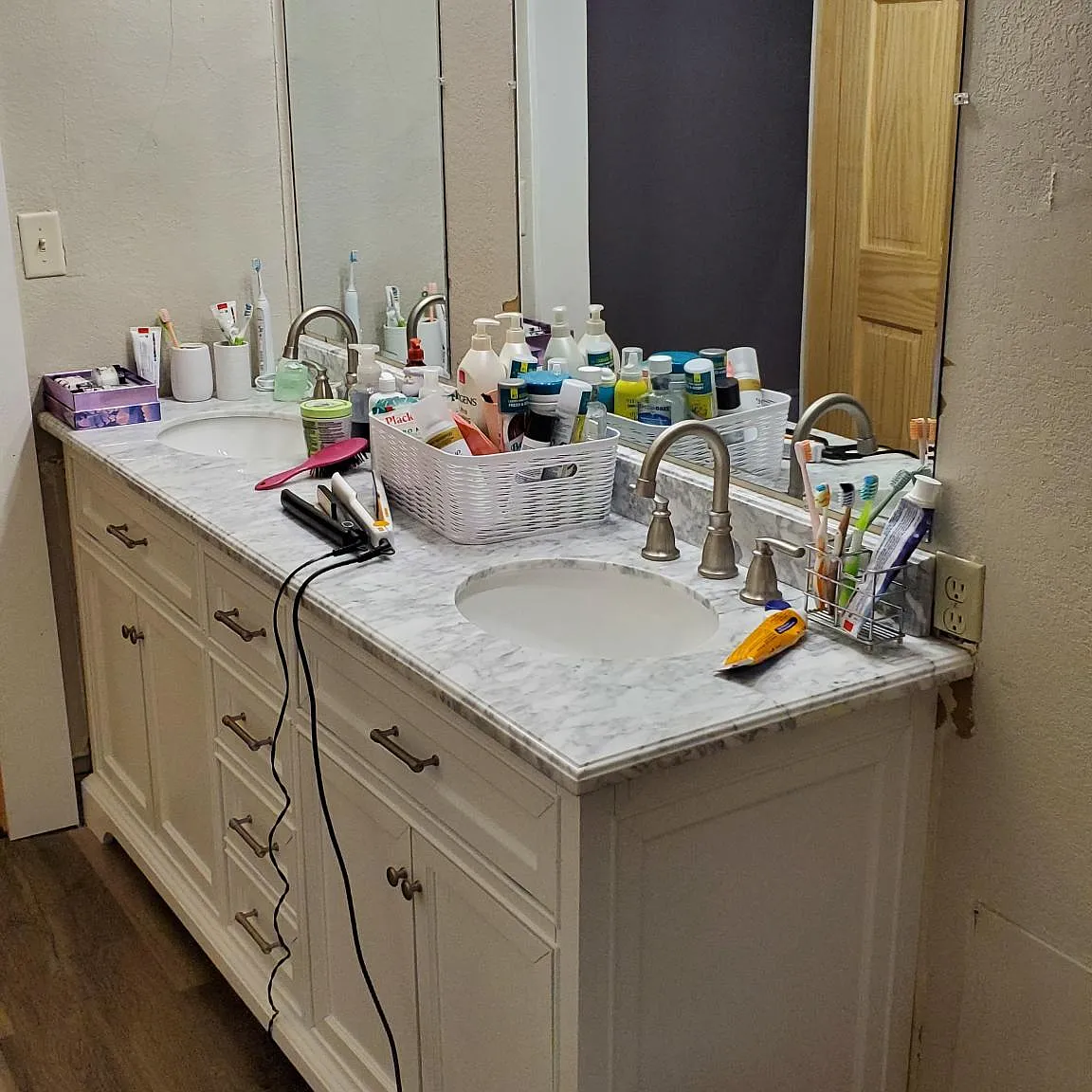 5 bed, 2000 sqft, $2,175 — Photo 2