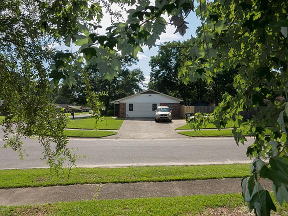 5th image of 2807 Belmont Dr