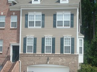 3520 Edgemont Dr, Raleigh, NC 27612