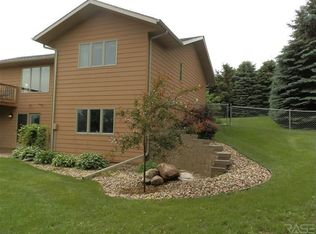 47535 255th St, Renner, SD 57055