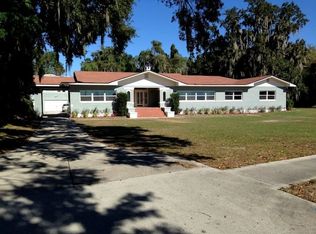 1637 Lake Howard Dr NW, Winter Haven, FL 33881