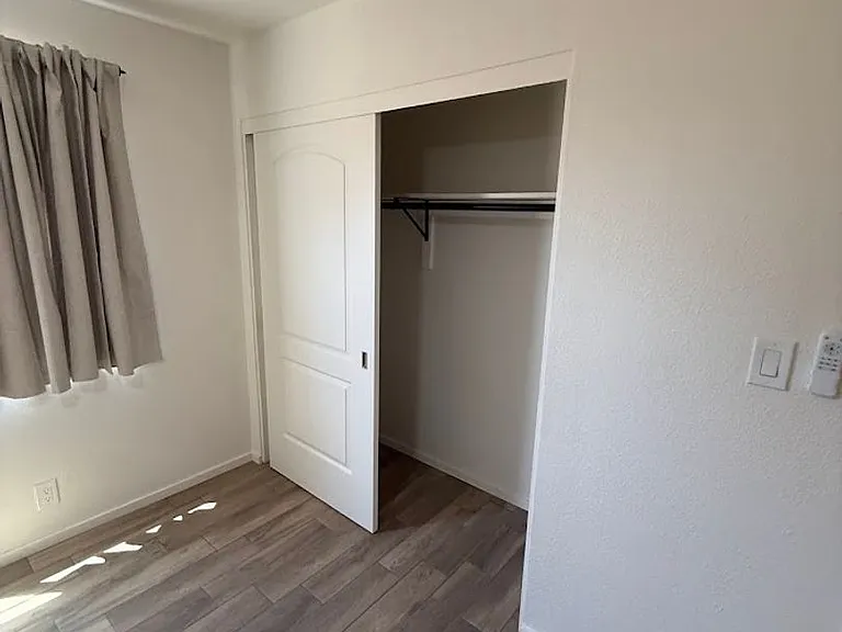 1211 E Appleton St — Photo 9
